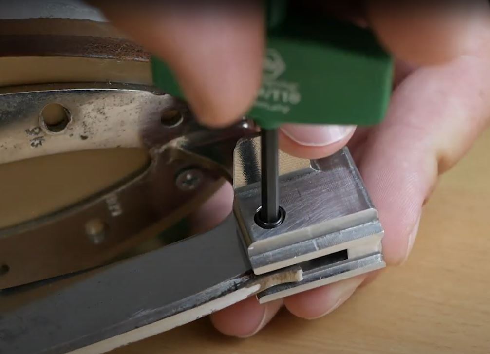 Sparx Adapter for Figure Skates