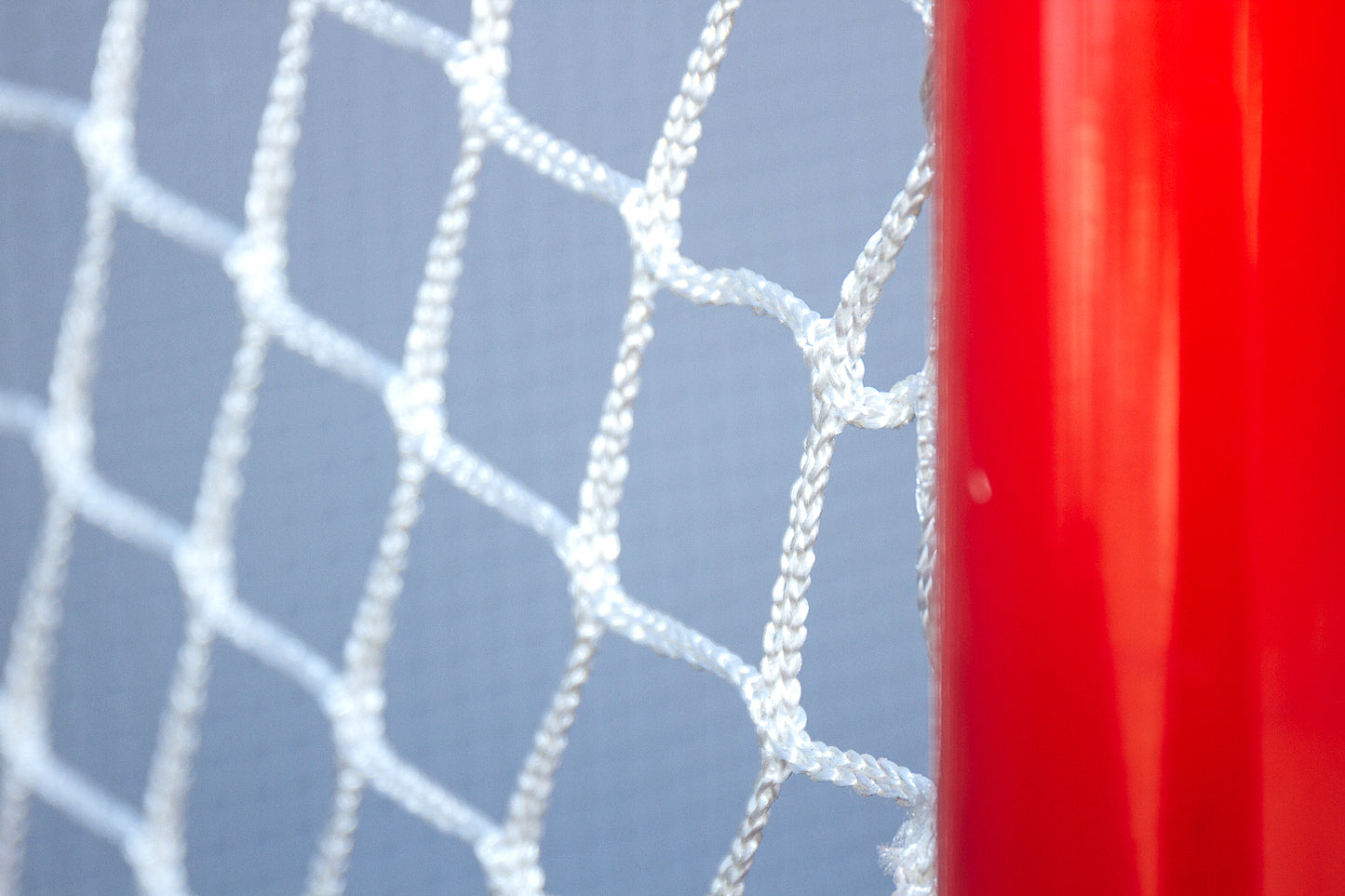 Goal Cage Medium – Medium-Sized Hockey Goal for Juniors & Street Hockey